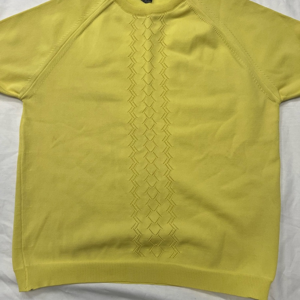 Vintage retro yellow Eileen polyester short sleeve top ribbed cuffs and waist